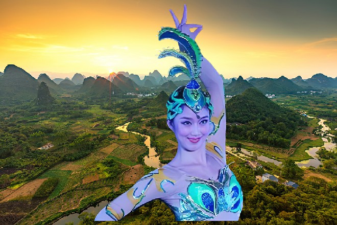 太尼玛可怕了吧二品的法宝啊，竟然都挡不下他的一招么
