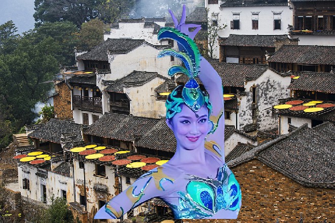 她下了命令，身后二十号人一起拿起砖头，等待着下一个指示