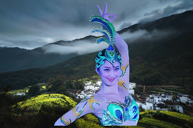 王庄吃了一惊，而他已经双手空空地落到了诺曦S身前