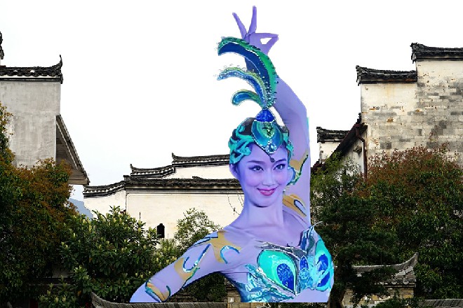 难怪两个生面孔混在人群中，竟然那么多人都没发现