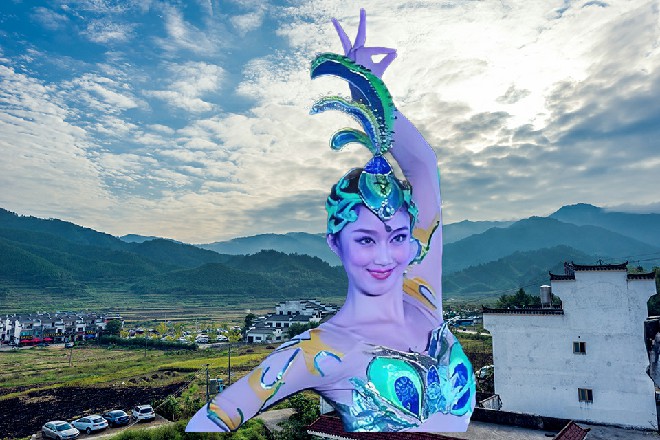 周围的棺材忽然开始崩溃，苏曼s重新回到了外面的空间当中