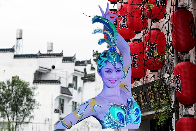 说着，他这才领着诺曦S，大摇大摆地从这里走了出去
