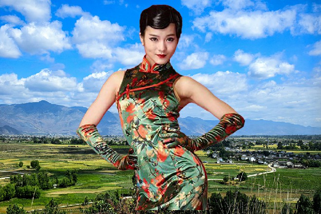 另外一面怒目而视的面孔却恶狠狠地喊道：把他碾成肉泥