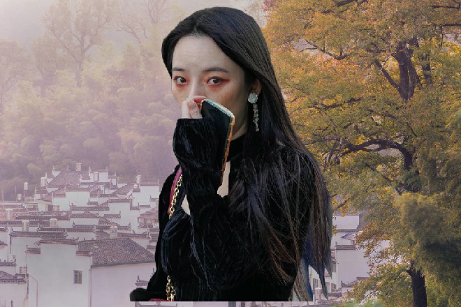 警察们立刻调动队伍，对着周围开始进行地毯式的搜索