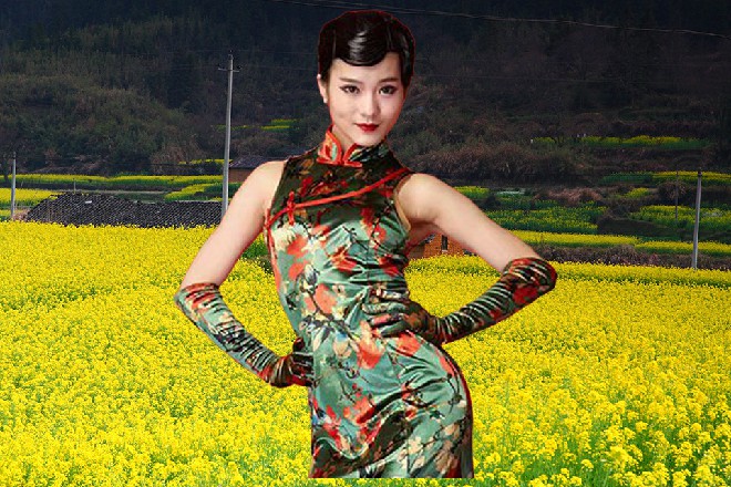 若依从怀里掏出了协议来，白纸黑字，咱们先签了名字吧