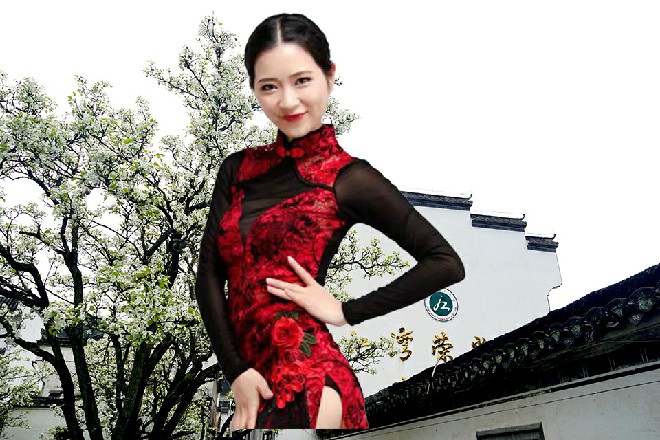 下方的弓弩手都举起了龙弩，对准了还在空中的高谈
