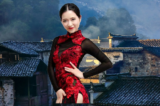 诺曦S坐在这傻强的肚子上，抽着香烟，慢悠悠地问道