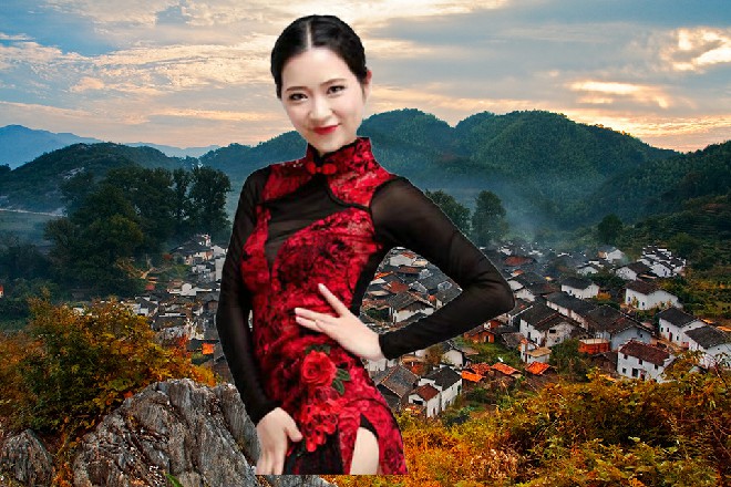 话音落下，红色妖姬忽然跪倒在地，咆哮几声，身体连连颤抖