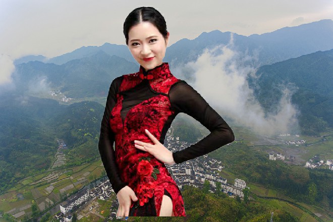 这个小美女不是别人，正是他在公司帮助过一次的苗甜