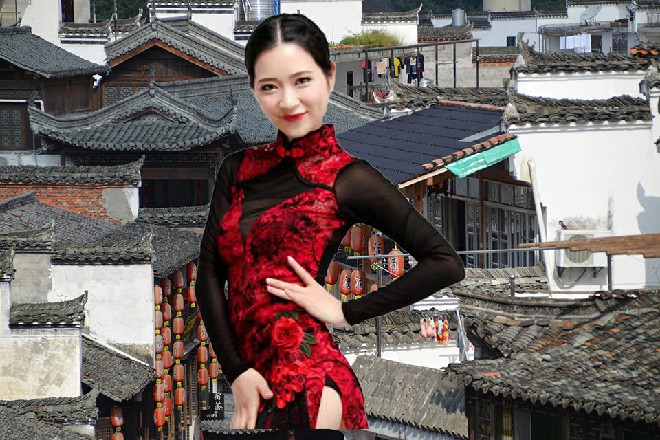 秦龙轻轻搂着自己的妻子，两个人，真的可以重新在一起了