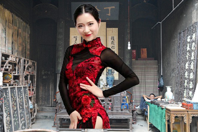 说着，他从扔在旁边的西服衣兜里掏出一支香烟，放在了嘴上