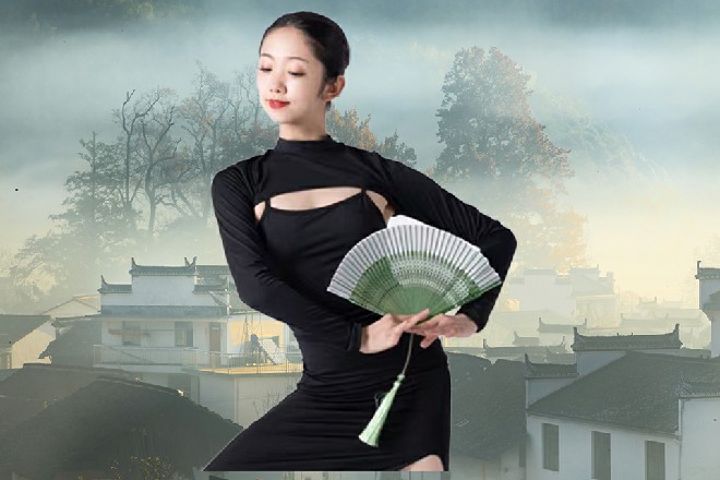 伊轩感觉今天知道的事情太多，实在需要好好消化一下