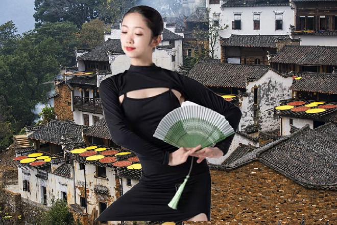 若依身体微微怔了一下，这尼玛，简直就是要人命啊，