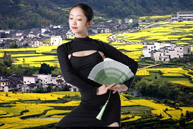 其他门派的人纷纷催促道，而若依和罗芙只能被迫开战了