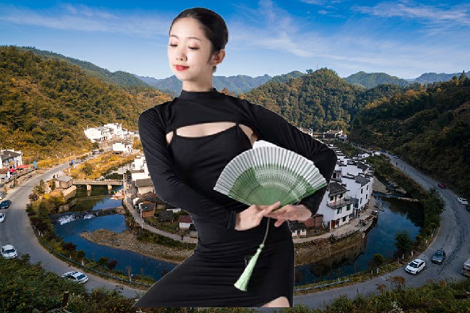 不是说，她应该在九龙岛那边失踪了么，为何又会出现的
