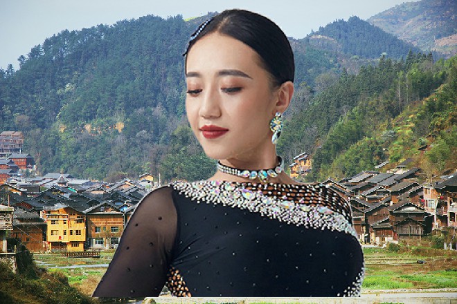 若依这一觉睡得是正香，等他醒来的时候，天已经大亮了