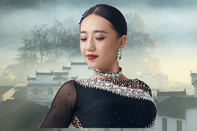王玥并不知道雷部是个什么鬼，更不知道正神威是什么东西