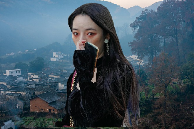旁边男人都过来邀请罗芙跳舞，都被罗芙给无视掉了