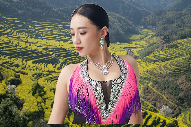 放心吧，王总，只要你一句话，我风里风里来，雨里雨里去
