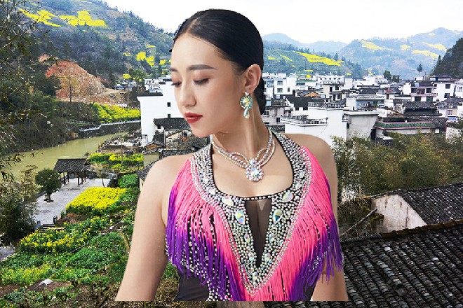 说着，诺曦S直接一把抱住了大源惠子，而且是公主抱