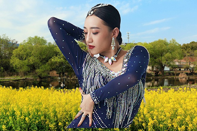 在这大海上面，自己显得如此的渺小，好像根本不值一提