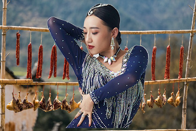哦，老弟你不是内武林的人，所以你可能不知道这剑心