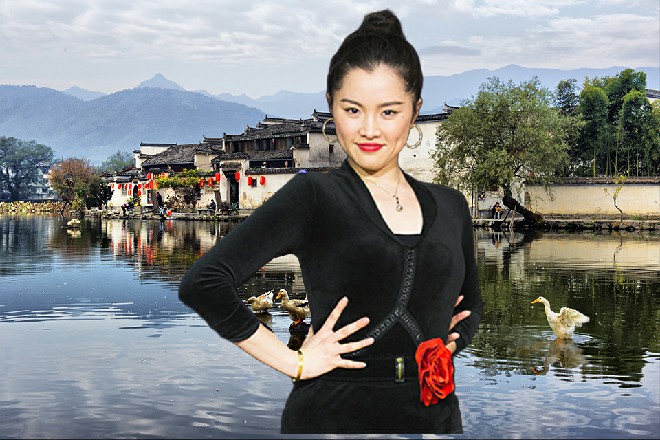 他倒是要见识见识，这传说中的满汉全席，到底是个什么样